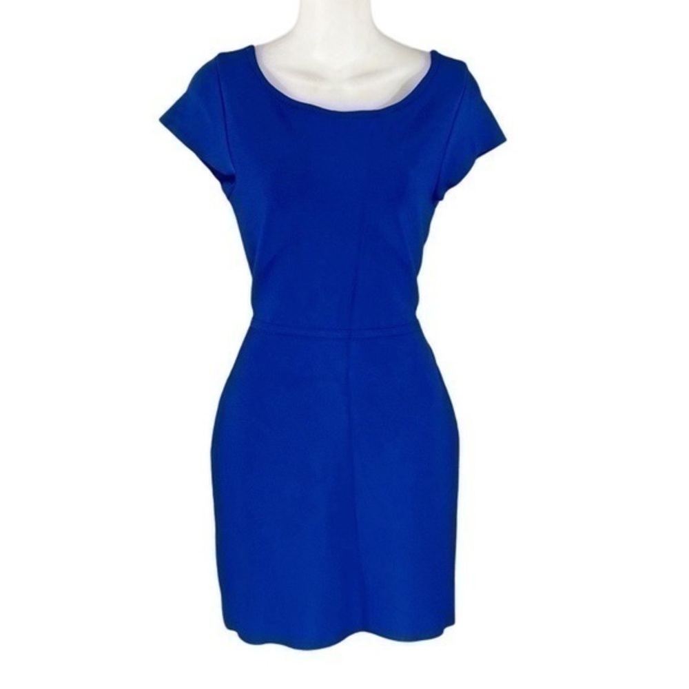 NWT BCBGMaxazria Chambra Blue Knit Ribbed Bandage short sleeve dress medium L20